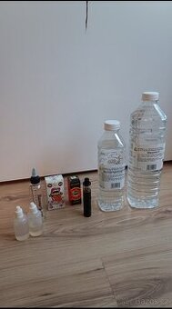 Vape Pen V2 kit SMOK+báze, příchutě, lahvičky