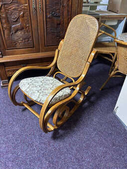 Houpací křeslo - 1