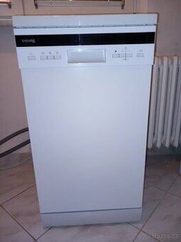 Myčka nádobí Siguro DW-F453W Efficlean - AquaStop