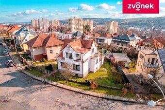 Kouzelný dům 214 m² se zahradou 449 m² v žádané lokalitě ...