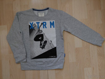 Mikina Reserved vel. 134