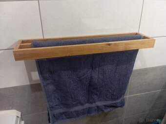 Věšák na ručníky dub masiv