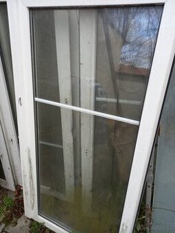 PRODÁM PLASTOVÁ OKNA