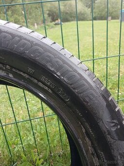 Bridgestone 225/55R18