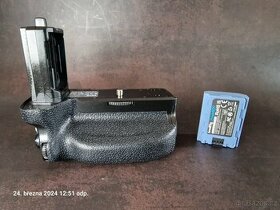 bateriový grip pro Sony A7RIV/A9II + baterie smallrig np-fz1