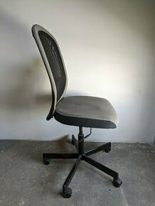 Prodám kvalitní kancelářskou židli
