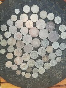 61 ks Stříbrné Mince, vyznamenání, knoflíky a 10kc  Top
