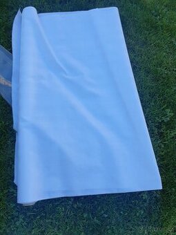Látka / metráž / polyester / šíře 90 cm