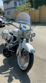 Harley Davidson Road King FLHR 120R vše v TP
