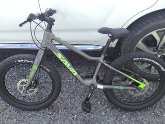 Nové karbon dětské Fatbike kolo