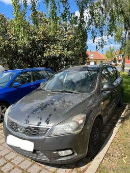 Kia Cee'd, 1,4 i, ČR , KLIMATIZACE—-