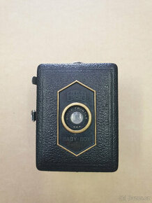 ZEISS IKON - BABY BOX Fotoaparát