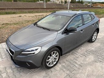 Volvo V40CC T3 38.000km
