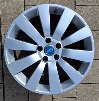 18" Fiat 5x110  7,5j et 41 sada alu