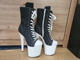 Converse kozačky vel. 38-39 Pole dance