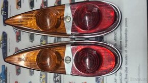 Zadni světla veterán Škoda Octavia