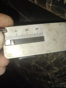 Celoroční  pneu 185/60R15