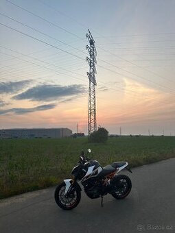 Ktm duke 125