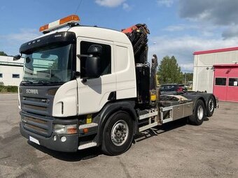 Scania P400 6x2 nosič kontejneru s hydraulickou rukou
