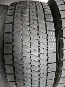 Záběrové nákladní pneu 295/60R22.5