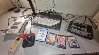 Commodore Plus/4 v původní krabici s příslušenstvím