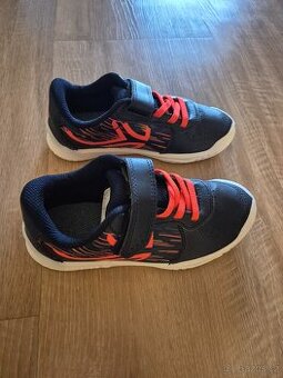 NOVÉ dětské boty DECATHLON na suchý zip TS130