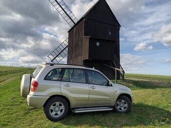 Toyota rav4, 4x4 ,2002 ,benzín,