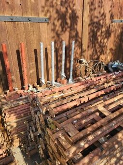 Haki lešení- jednotlivé díly, výměna, kladka, šroub. patky