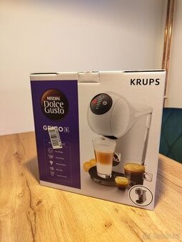 Kávovar Nescafé Dolce Gusto Genio