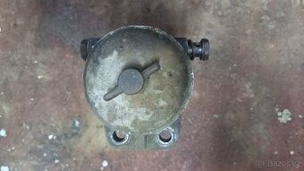 Zetor 25 -naftový filtr