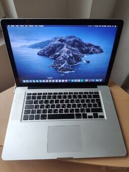 macbook pro 15 2010 a1286 na díly displej baterie deska