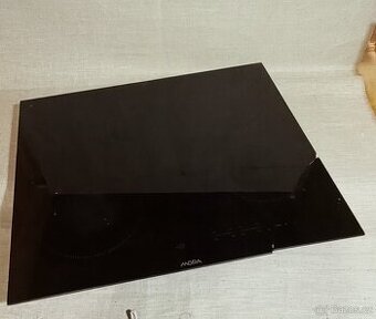 Sklokeramické deska Mora VDST651C prasklé sklo