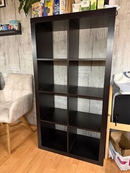 Ikea Kallax policová knihovna