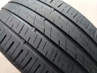 205/40 R17 BARUM (4416)
