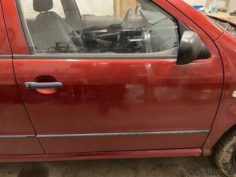 Přední dveře pravé Fabia 1 barva 9770 červená