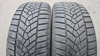 Zimní pneu 215/60/16 Good Year