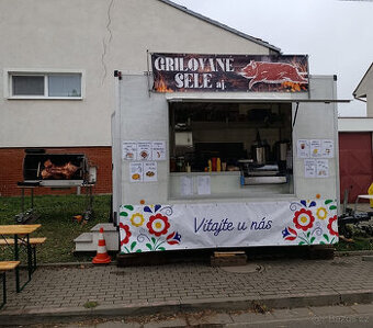 Pojízdné občerstvení, prodejní stánek, gastro přívěs