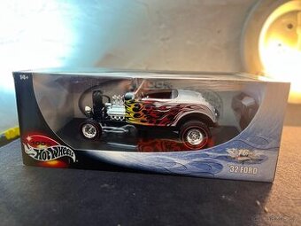 Hotwheels 1:18