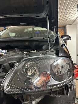 Svetla Caddy / touran