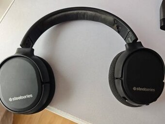 SteelSeries Arctic 1 wireless
