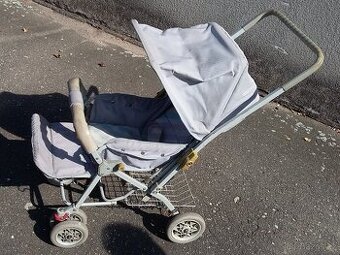 Sportovní kočárek