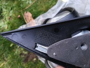 Zrcátko Škoda Fabia 1 Pravé,Skla zrcátek Škoda,VW