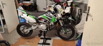 Stomph DemonX 125 pitbike