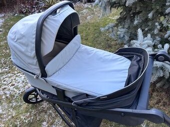 Thule Urban Glide 3 Black + hluboká korbička + pláštěnka