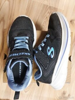 Tenisky Skechers 35