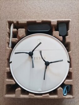 Robotický vysavač TESLA RoboStar IQ 100