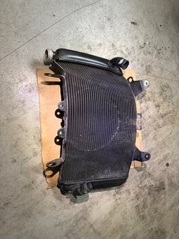 Chladič ktm duke 790