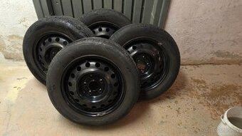 Sada pneu  Nokian 185/65/R15 H88