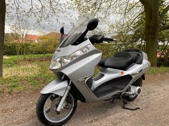 Piaggio X8 125