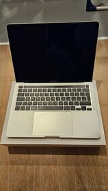 MacBook Pro 13, 2020, Intel i5, 16GB ram, 512GB touchbar